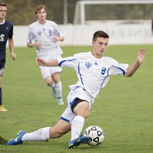 w&l soccer player